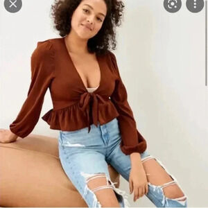 American eagle v crop blouse S